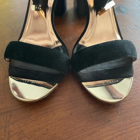 NIB Ted Baker London black suede sandals - Picture 9 of 13